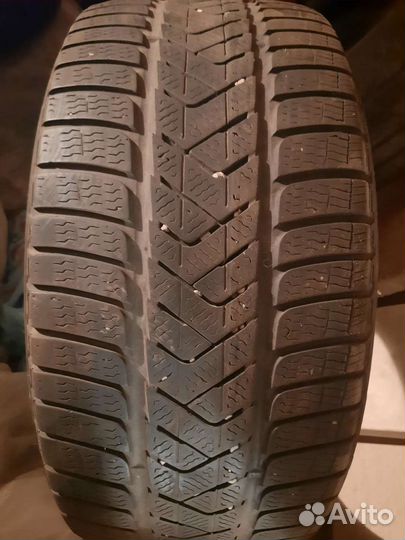 Pirelli Winter Sottozero 3 245/40 R18 97V