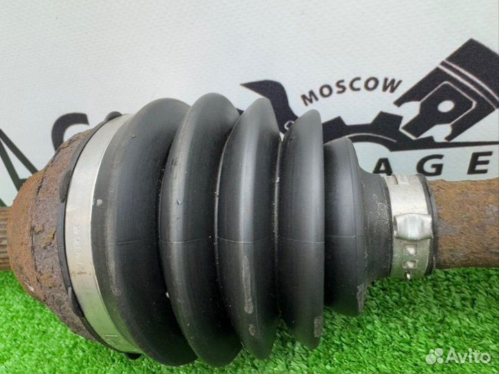 Привод задний правый Land Rover Vogue L405 448DT