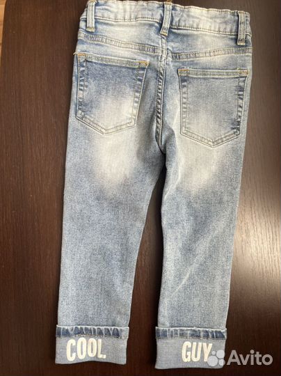 Джинсы новые