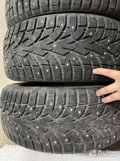 Toyo Observe G3-Ice 215/55 R17 98T