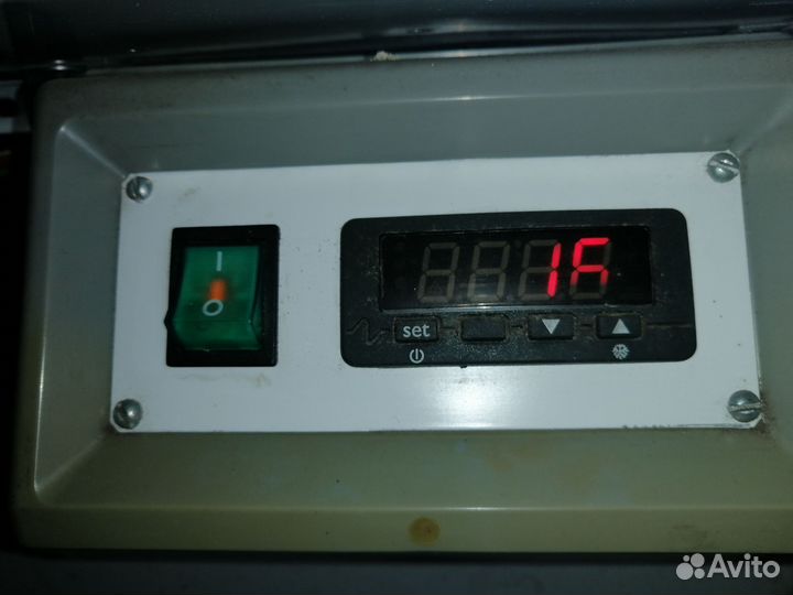 Холодильная витрина вхсн таир 1221 (1.5)