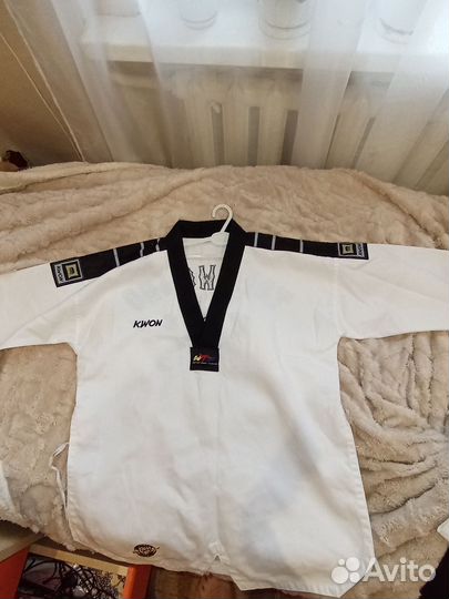 Форма для тхэквондо 160