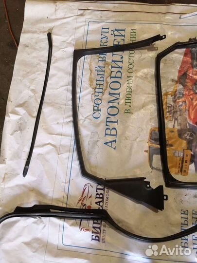 Резинки на двери infiniti fx 37