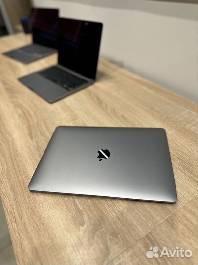 Apple MacBook air 13 2021 m1 512