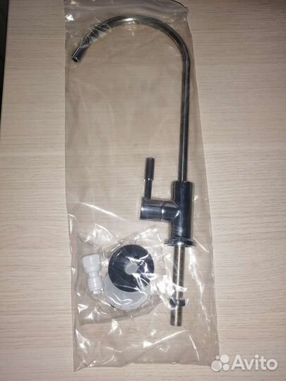 Кран для фильтра питьевой воды