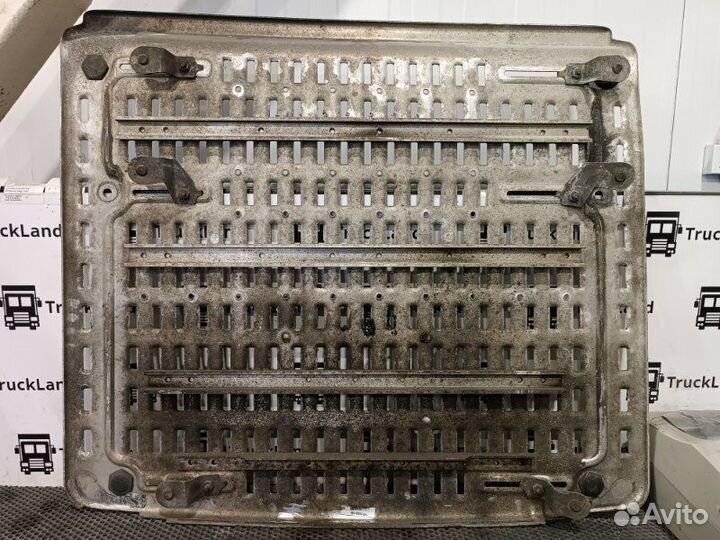 Мостик переходной, за кабиной Daf Xf 106