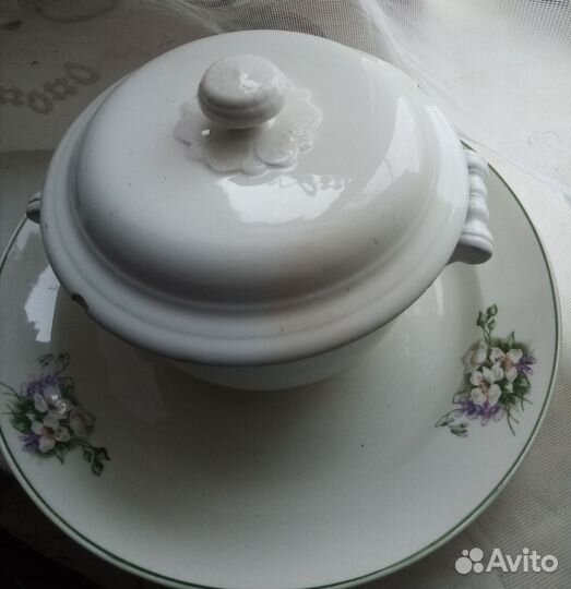 Супница м. С. Кузнецова и блюдо