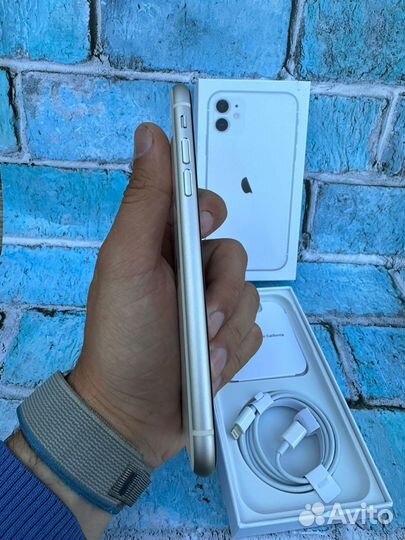 iPhone 11, 128 ГБ