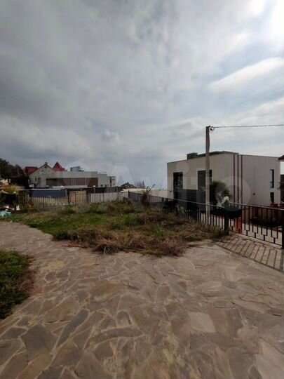 Дом 400 м² на участке 5 сот.