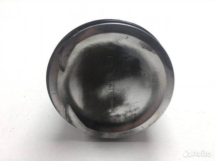 Поршень с шатуном Nissan Micra K12E CR12DE 2005