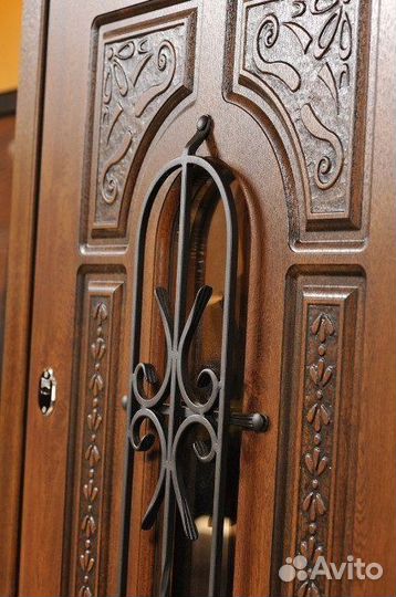 Уличная входная дверь Броня Лацио с ковкой