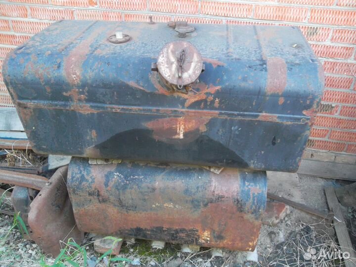 Топливный бак на ЗИЛ