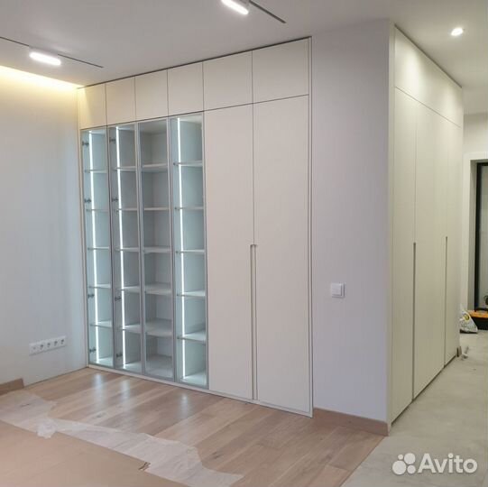 Шкаф распашной от производителя