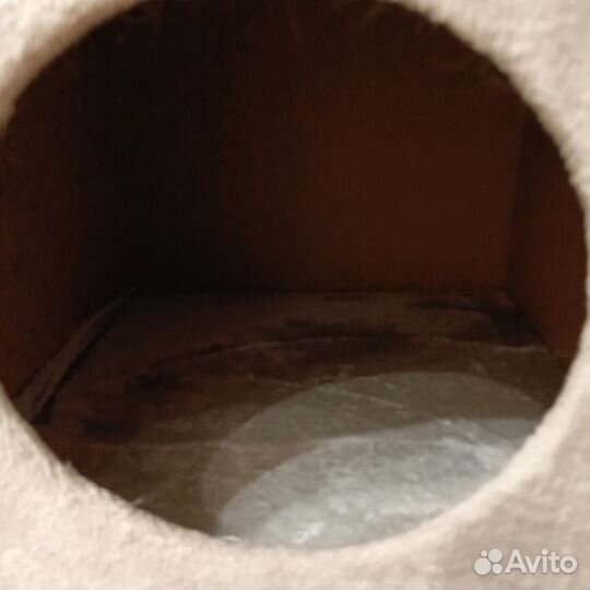 Домик для кошки с когтеточкой бу