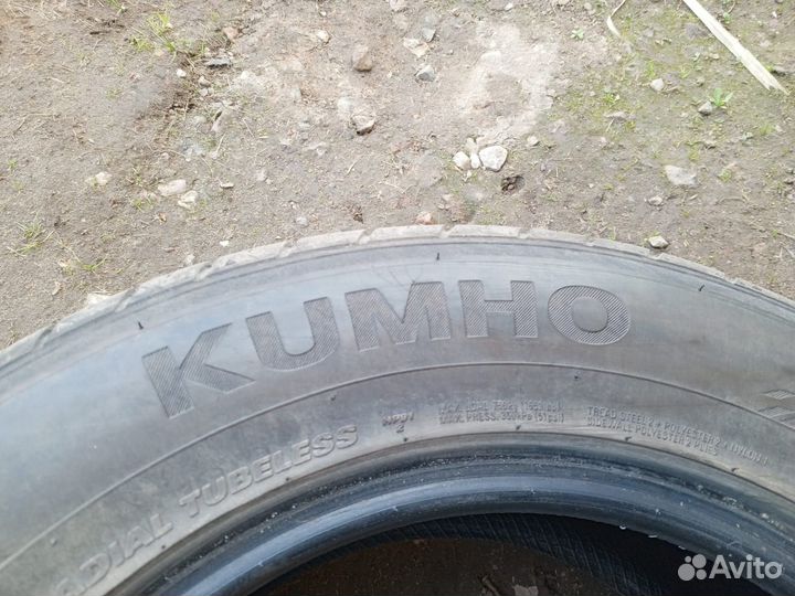 Kumho Crugen HP91 215/65 R16 98