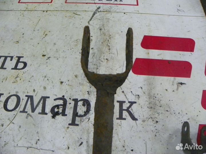 Тяга задняя поперечная Kia Sportage