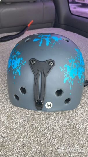 Шлем горнолыжный moon