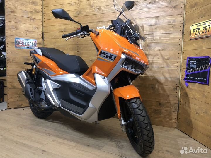 Скутер Motoland T-MAX 150 (WY150-5E)