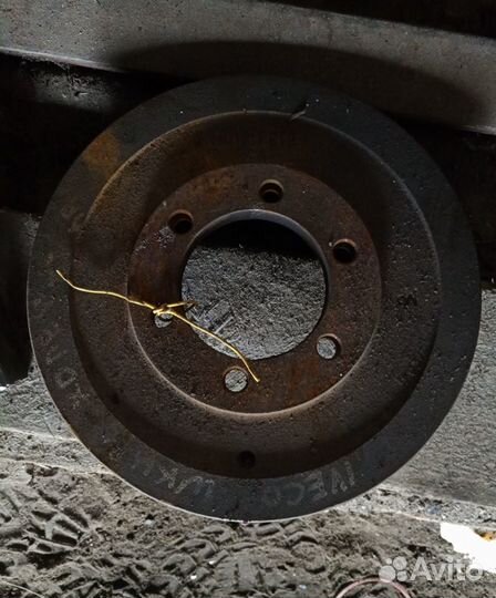 Шкив коленвала Iveco