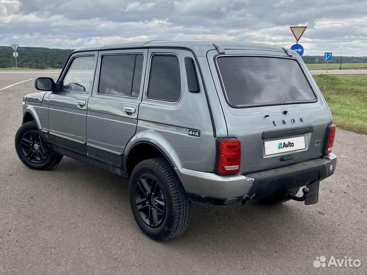LADA 4x4 (Нива) 1.7 МТ, 2011, 126 886 км