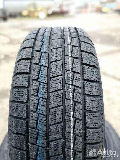Foman Polar Bear W705 215/45 R17
