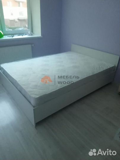 Кровать двухспальная