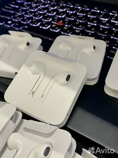 Наушники apple earpods lightning новые