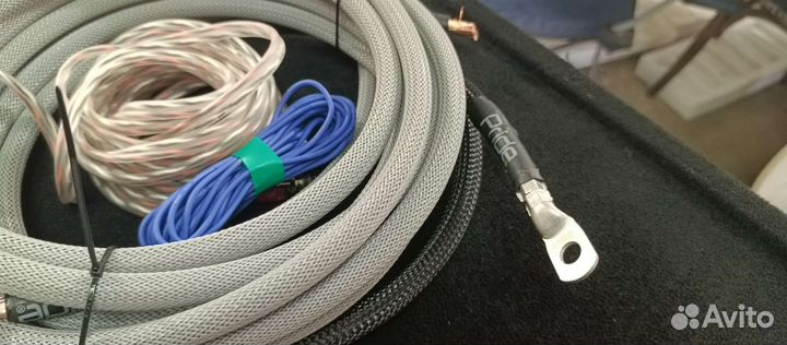 Комплект проводов для подключения сабвуфера