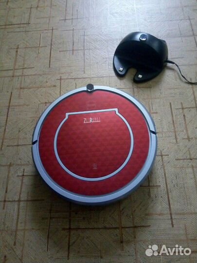 Робот пылесос