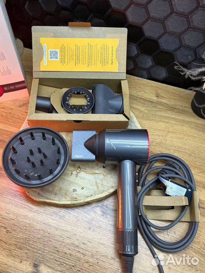 Фен dyson supersonic