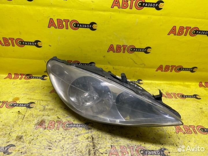 Фара передняя правая Peugeot 307 3A/C TU5JP4 2002