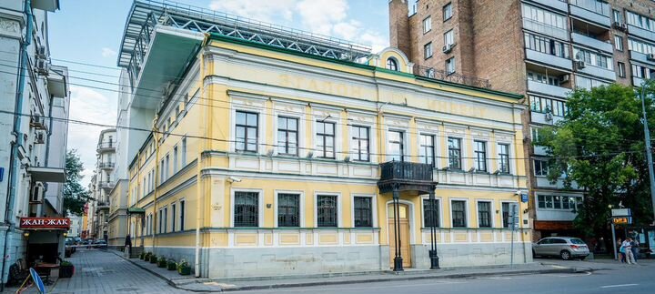 Офис в бизнес центре класса А, 560 м²