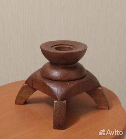 Подсвечники авторские из дерева (цвет: красно-кор)