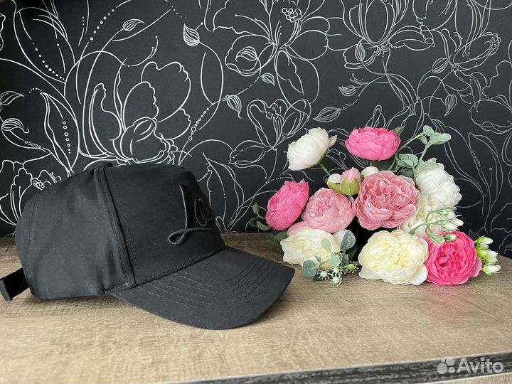 Кепка женская