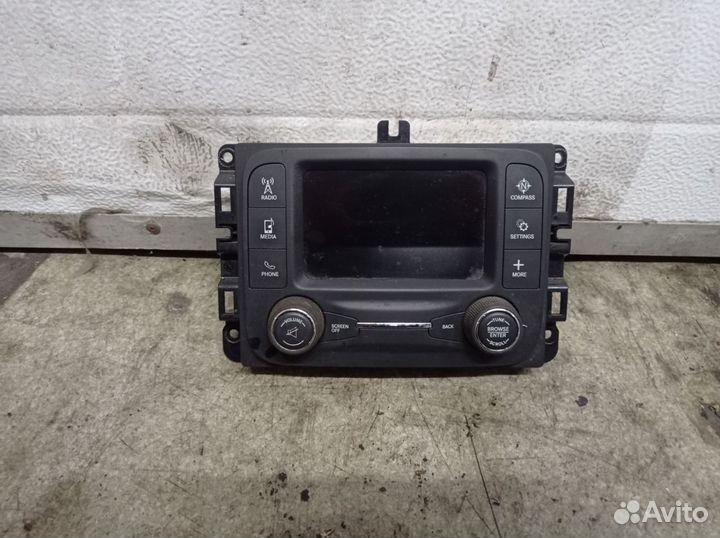 Головное устройство Dodge RAM 2013-2018 монитор