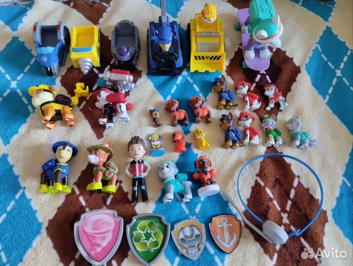 Щенячий патруль база и щенки, машинки