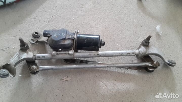 Моторчик дворников на инфинити g35седан 2007