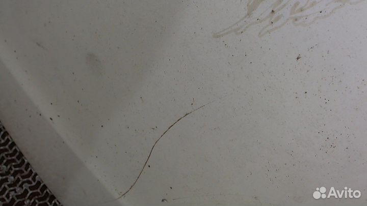 Капот Nissan Elgrand, 2000