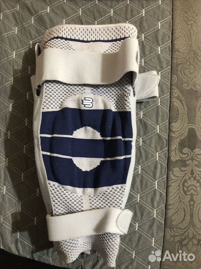 Коленный ортез