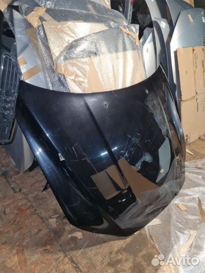 Капот Volvo V70 B5254T6 2009