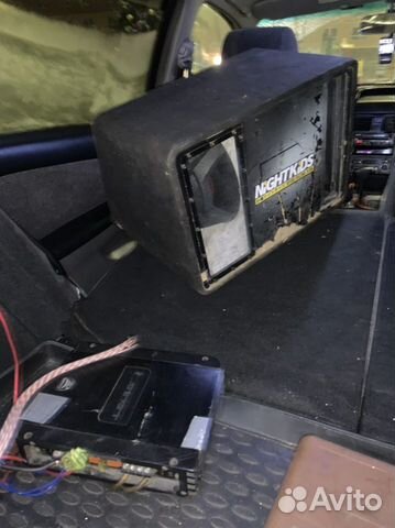 Сабвуфер jbl 1000