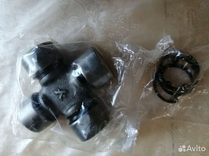 Крестовина кардана