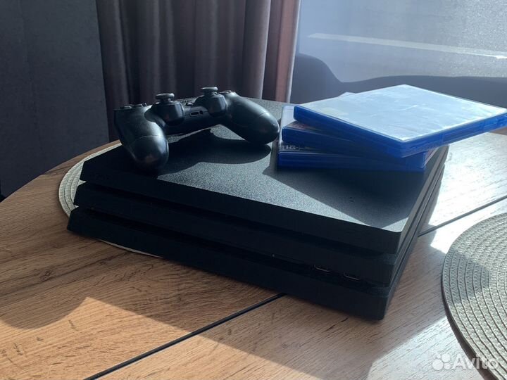 Sony playstation 4 pro 1tb ssd