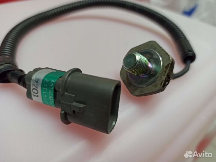 Датчик детонации mitsubishi