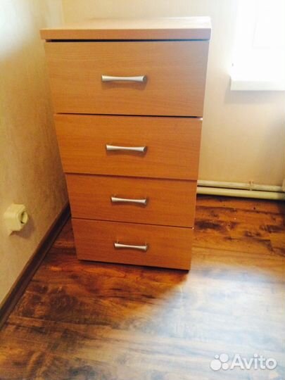 Продаю офисную тумбу