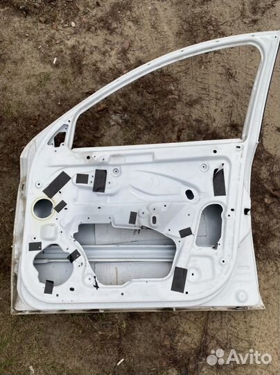 Дверь передняя правая LADA Vesta 2023