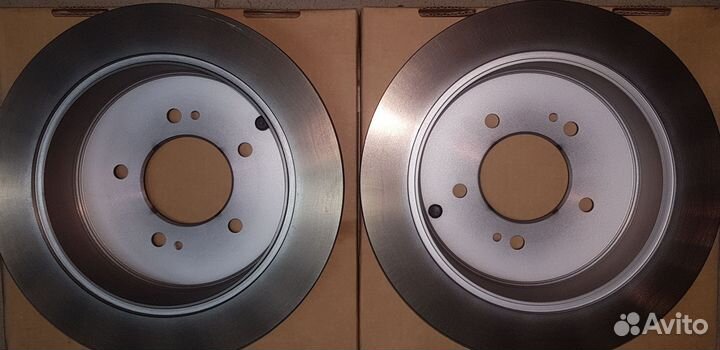 Диски тормозные задние 58411-3A300