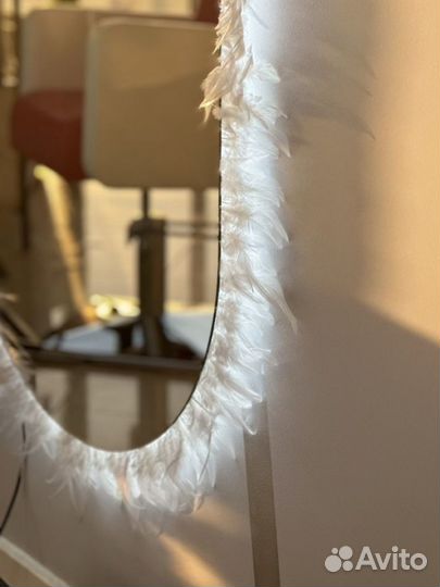 Зеркало парящее с подсветкой