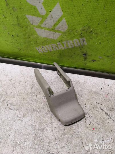 Накладка (кузов внутри) Тойота Хайлендер