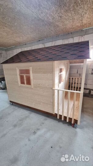 Детский игровой домик из дерева